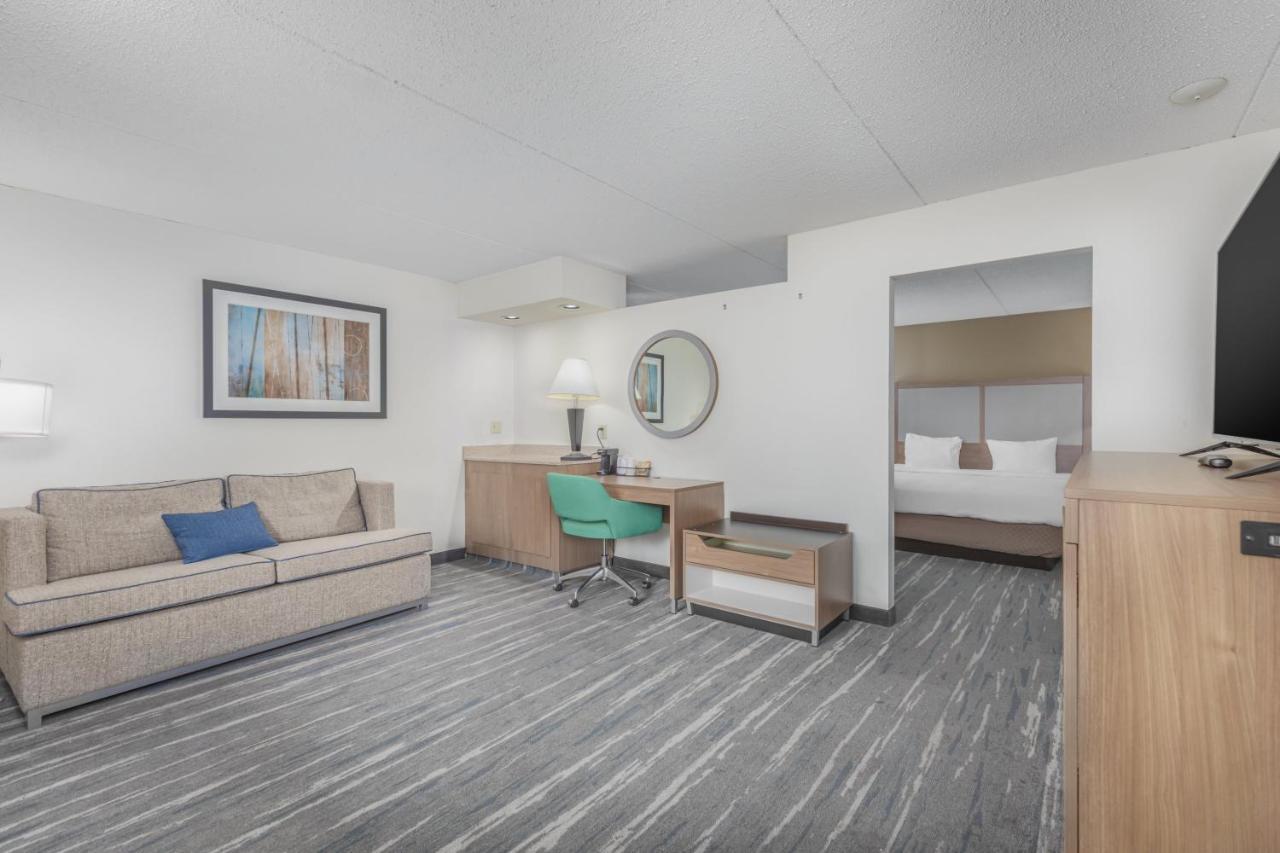 Motel Crossroads &